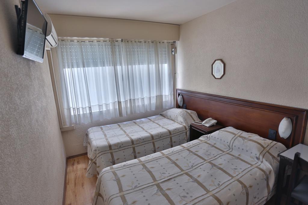 Hotel Eldorado Salto Pokoj fotografie